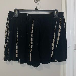 Boutique cotton shorts
